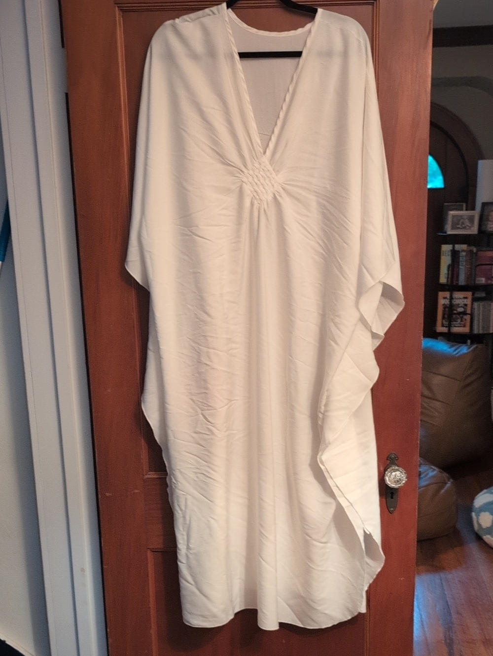 Women’s V-Neck White Kaftan